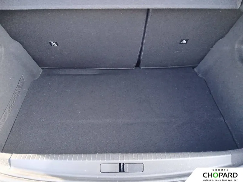 Image secondaire du véhicule 7