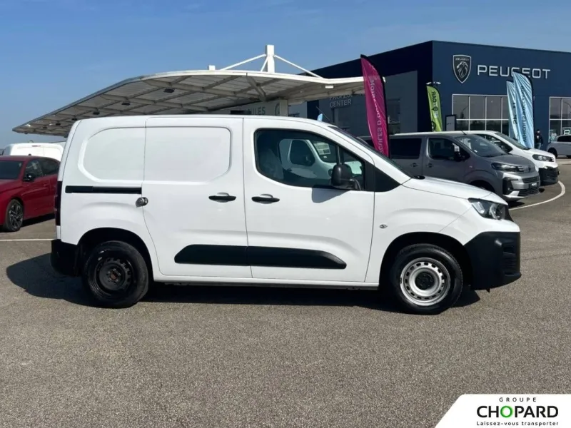 Image secondaire du véhicule 32