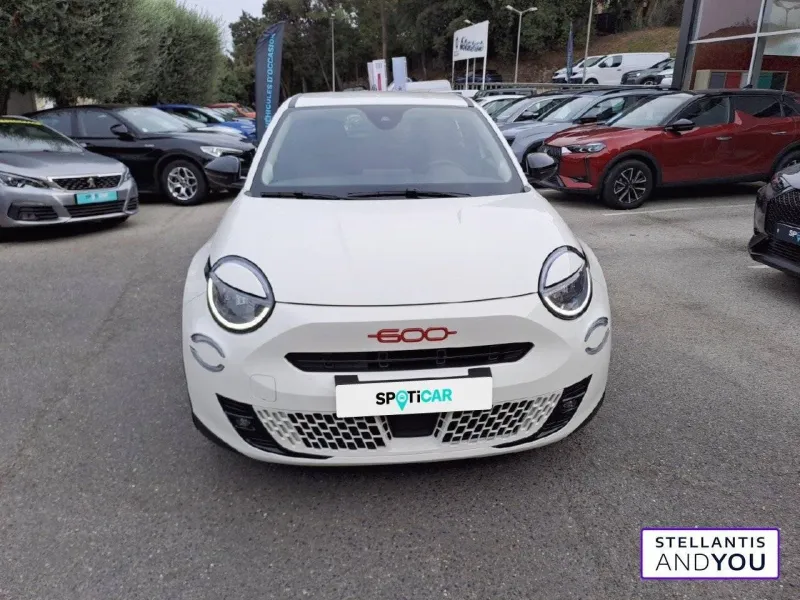 Image secondaire du véhicule 3