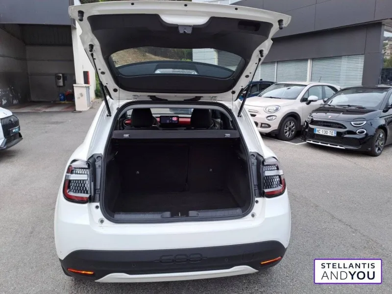 Image secondaire du véhicule 7