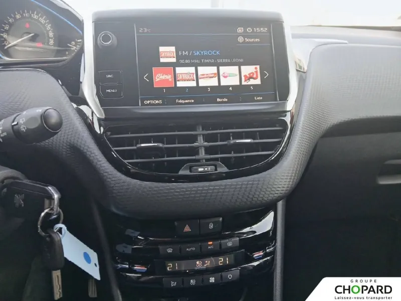 Image secondaire du véhicule 11