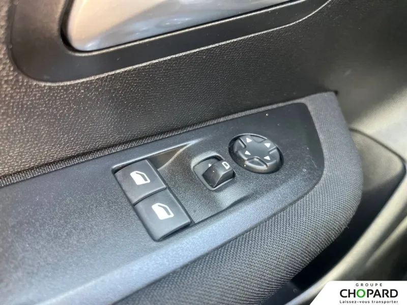 Image secondaire du véhicule 16