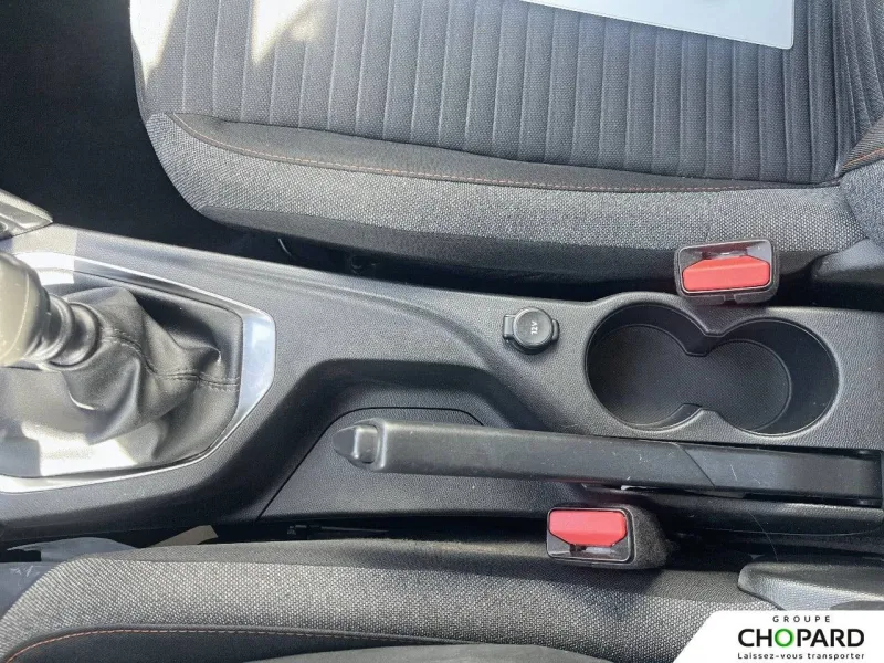 Image secondaire du véhicule 18