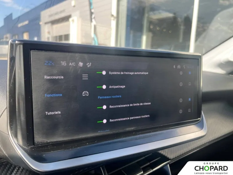 Image secondaire du véhicule 22