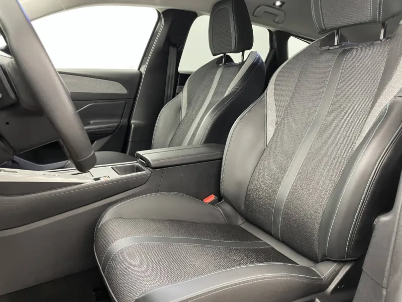 Image secondaire du véhicule 27