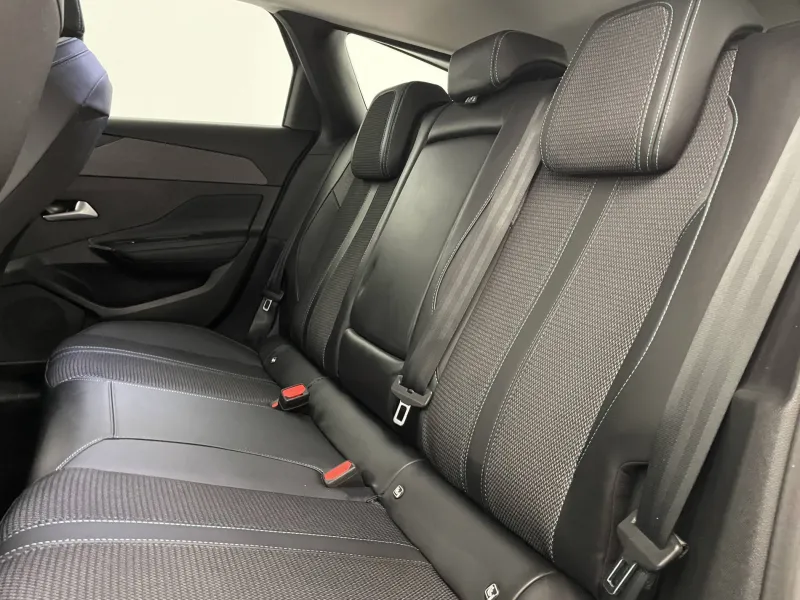 Image secondaire du véhicule 29