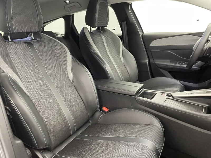 Image secondaire du véhicule 52