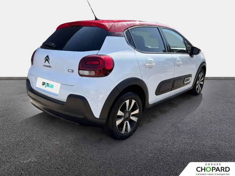 Image secondaire du véhicule 4