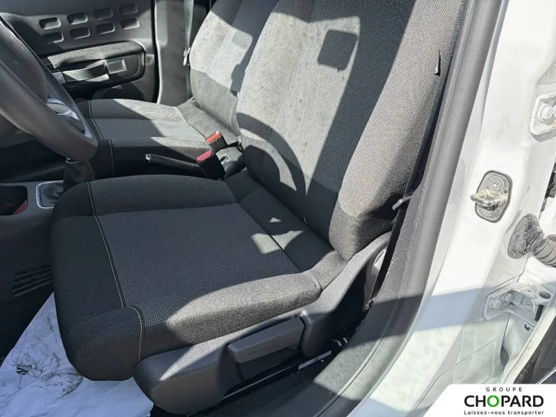 Image secondaire du véhicule 8