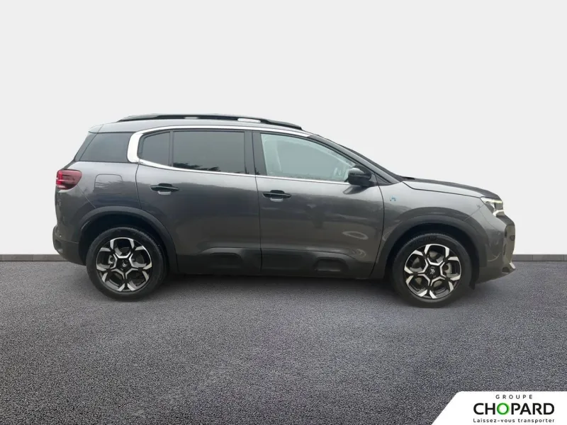 Image secondaire du véhicule 10