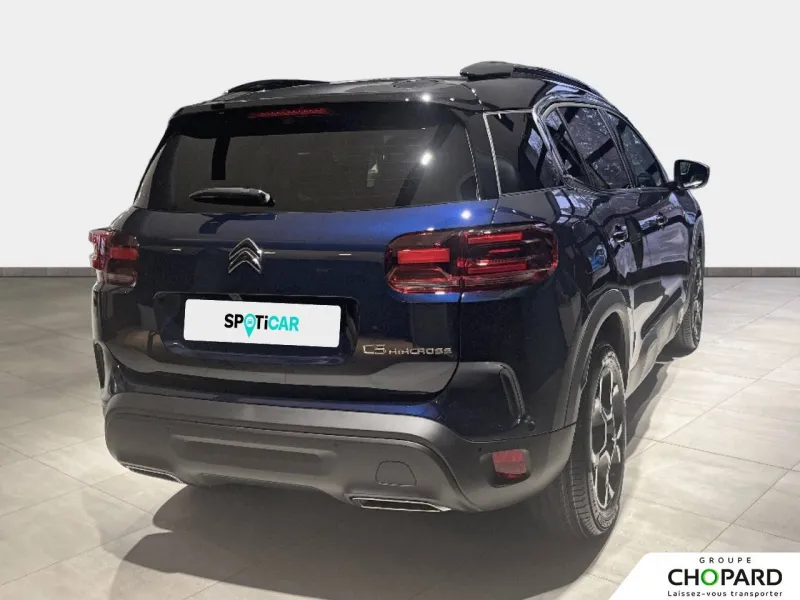 Image secondaire du véhicule 4