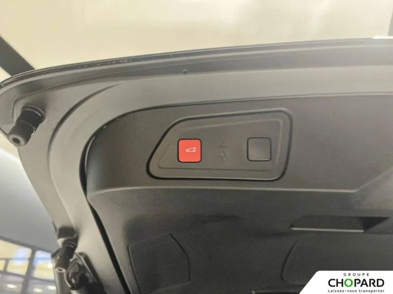 Image secondaire du véhicule 9