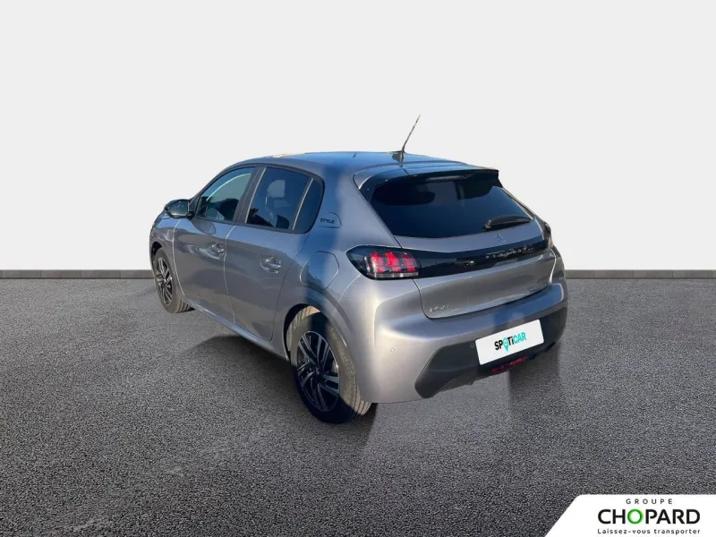 Image secondaire du véhicule 8