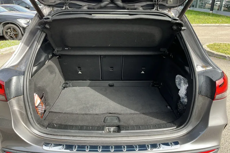 Image secondaire du véhicule 9