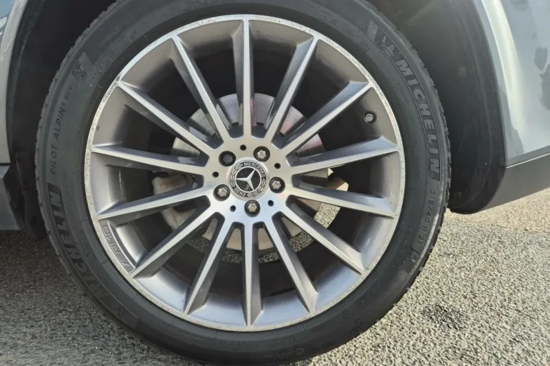 Image secondaire du véhicule 13