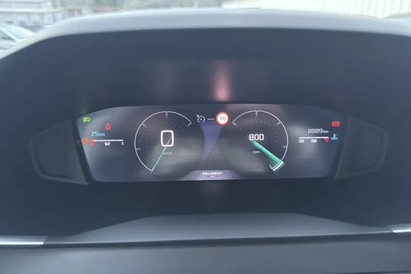 Image secondaire du véhicule 18