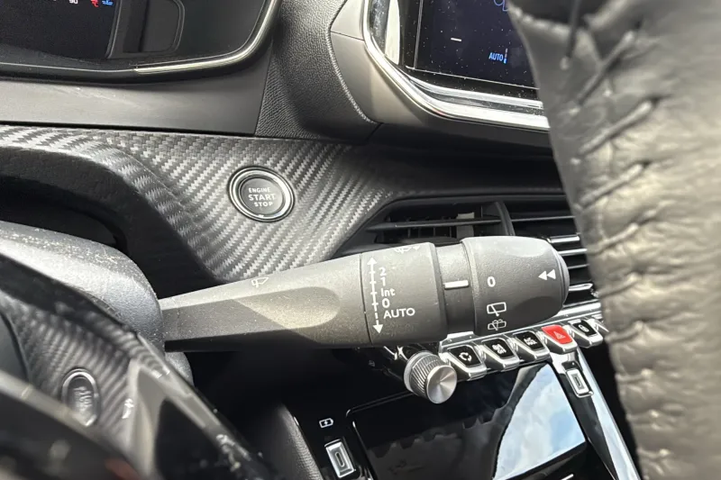 Image secondaire du véhicule 25