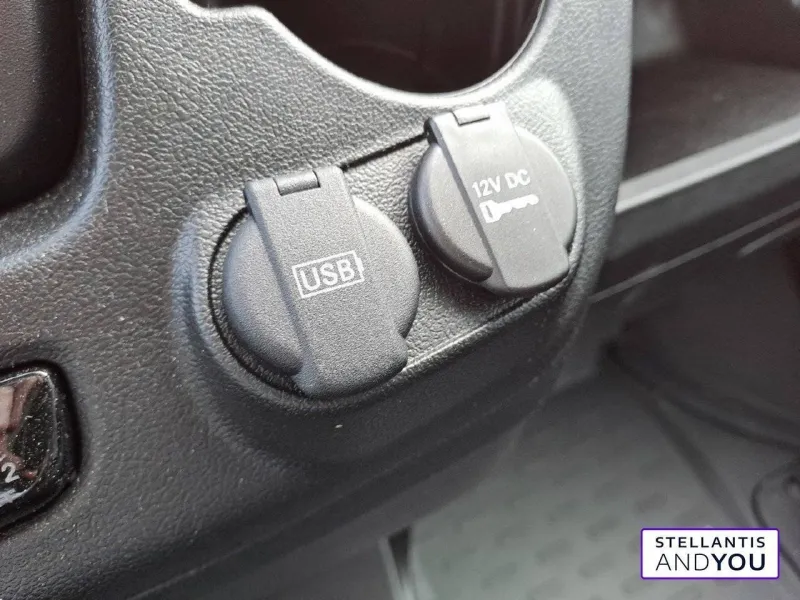 Image secondaire du véhicule 18