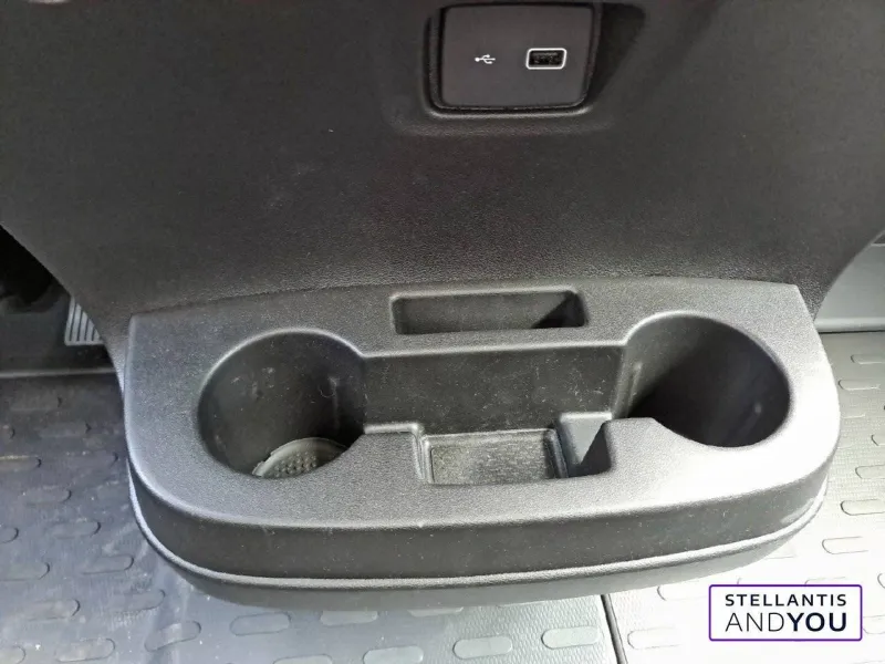 Image secondaire du véhicule 19