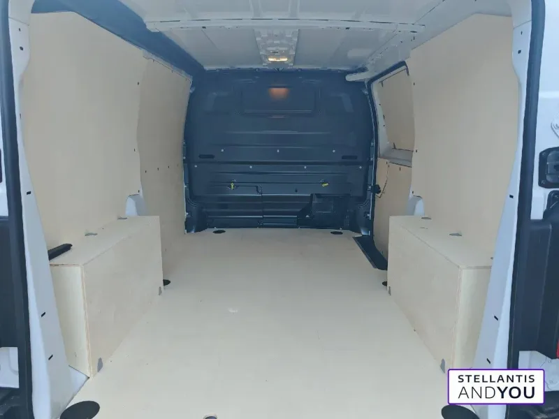 Image secondaire du véhicule 7