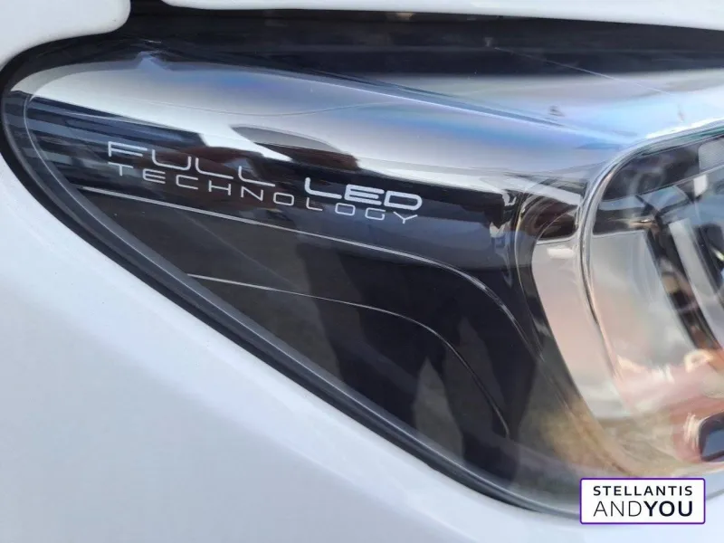 Image secondaire du véhicule 28