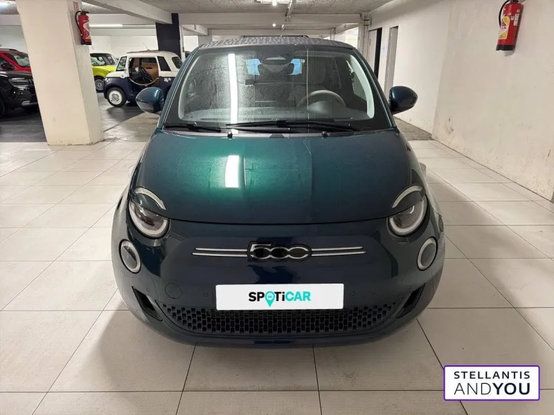 Image secondaire du véhicule 3