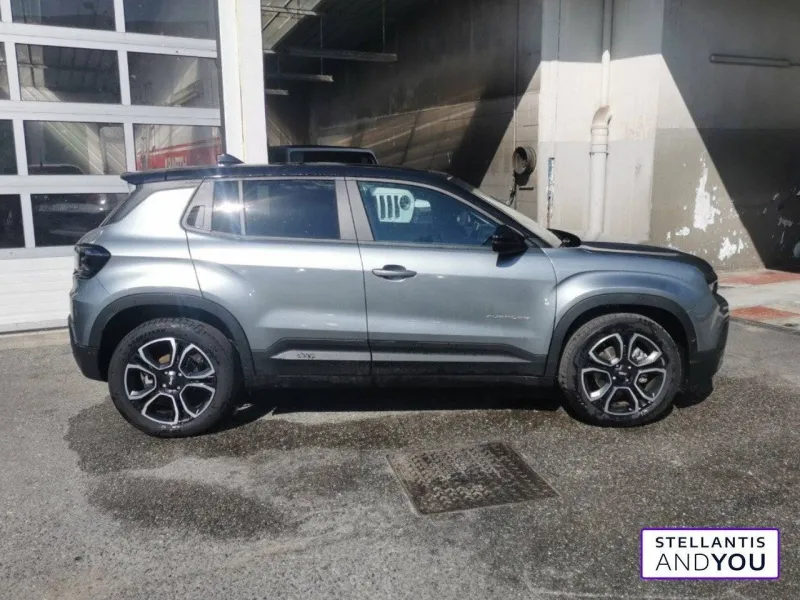 Image secondaire du véhicule 5