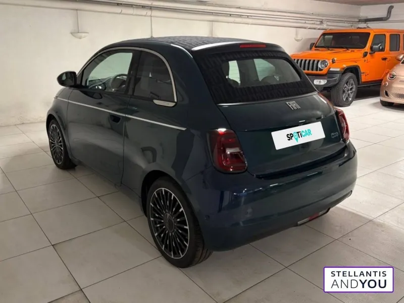 Image secondaire du véhicule 8