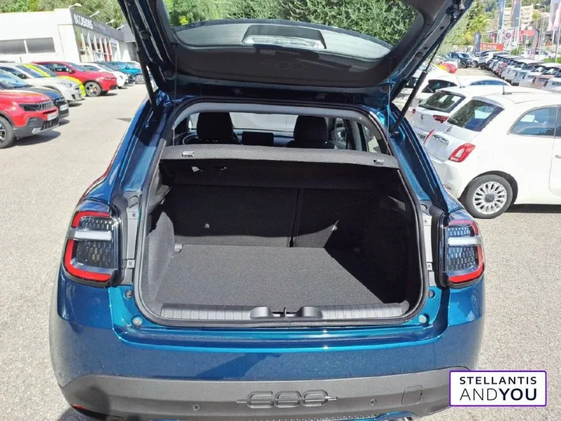 Image secondaire du véhicule 7