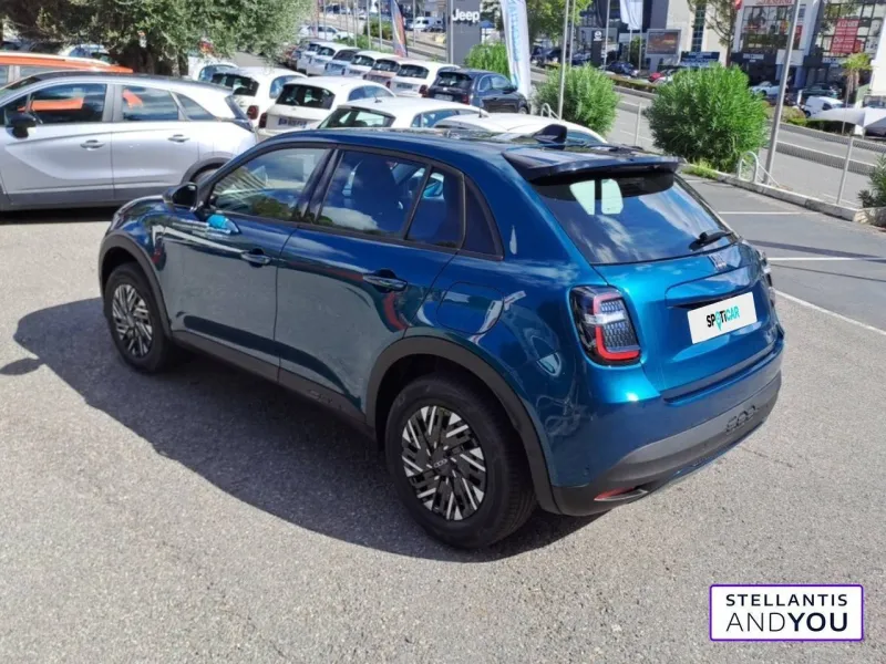 Image secondaire du véhicule 8