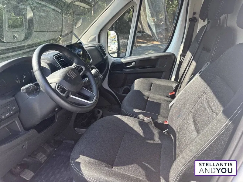 Image secondaire du véhicule 10