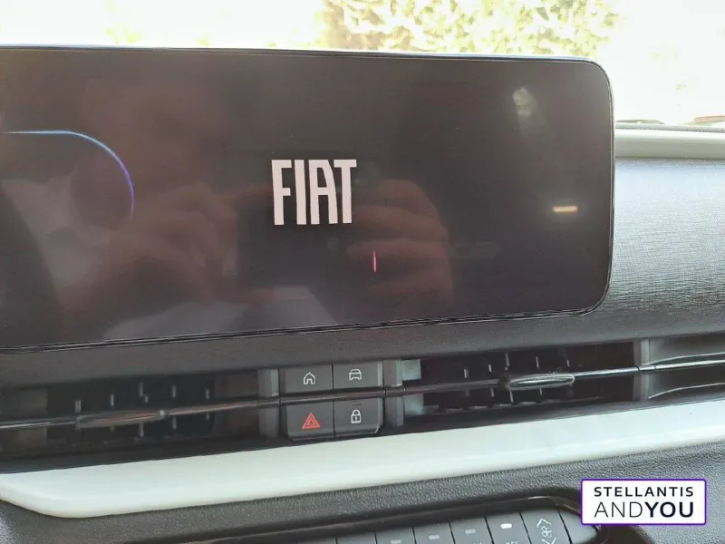 Image secondaire du véhicule 14