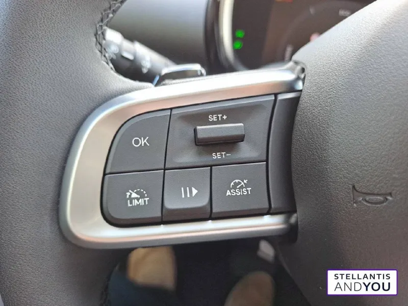 Image secondaire du véhicule 16