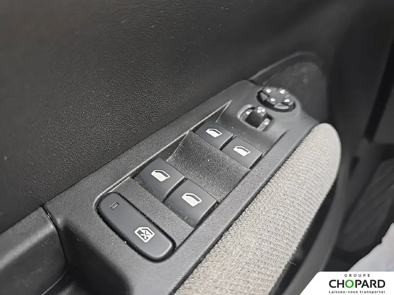 Image secondaire du véhicule 15