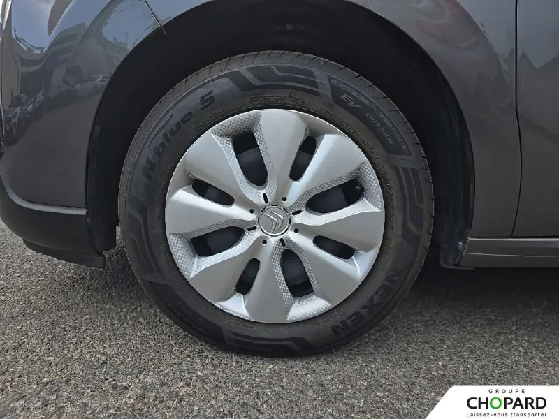 Image secondaire du véhicule 13