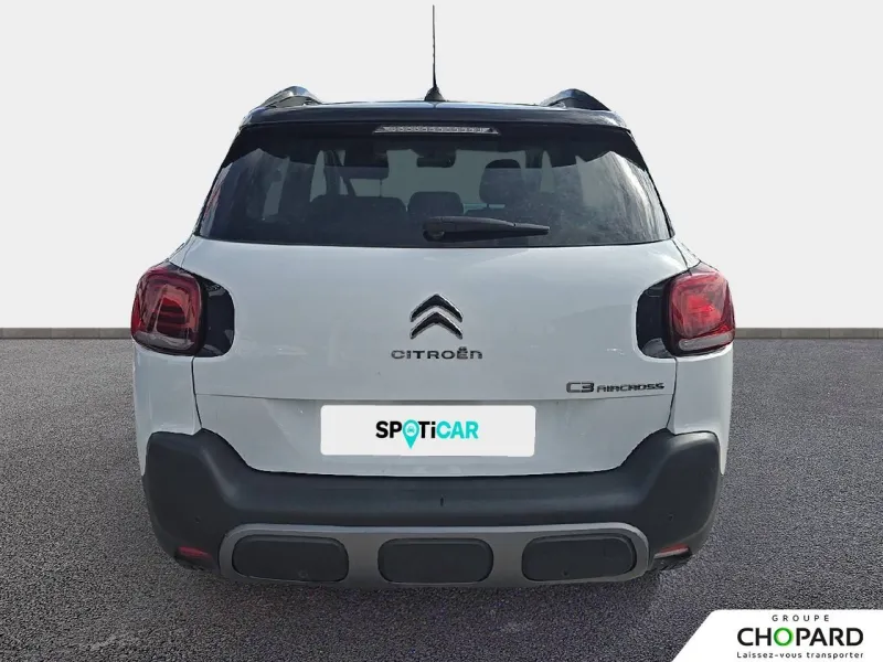 Image secondaire du véhicule 6