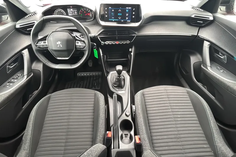 Image secondaire du véhicule 10