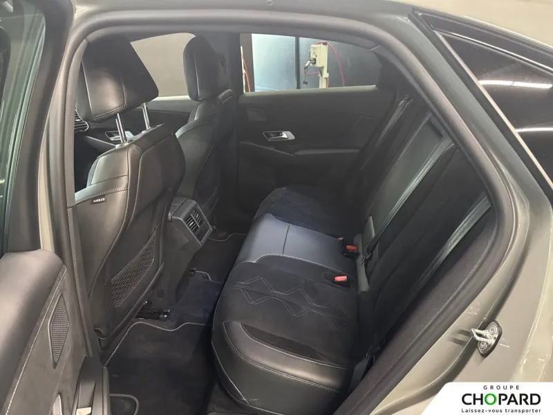 Image secondaire du véhicule 11