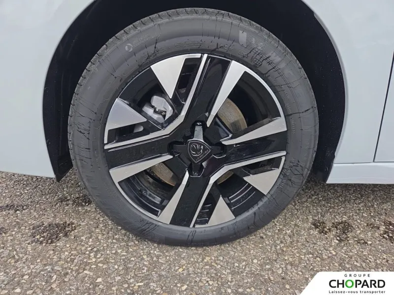 Image secondaire du véhicule 22