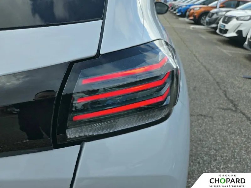 Image secondaire du véhicule 24