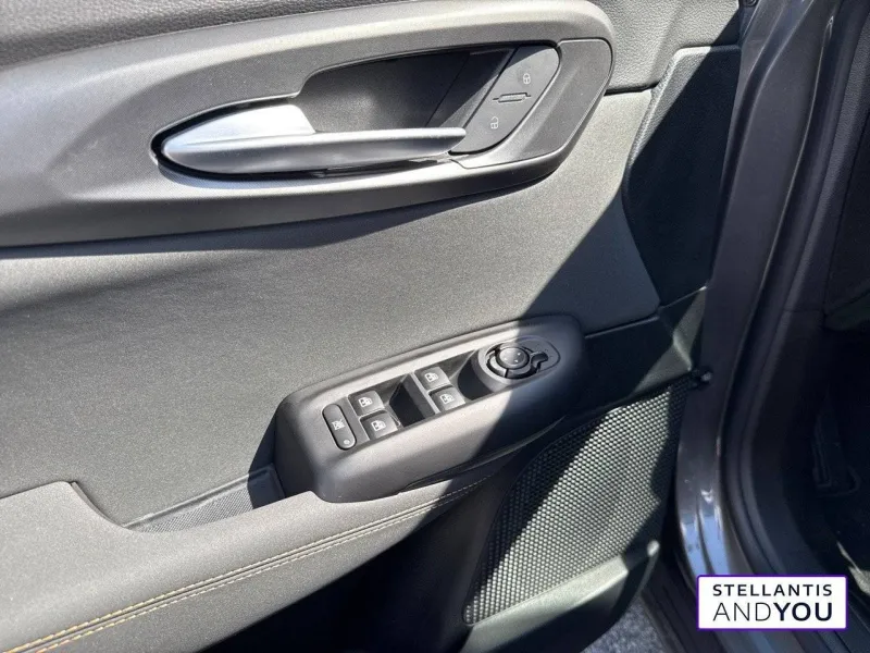 Image secondaire du véhicule 16