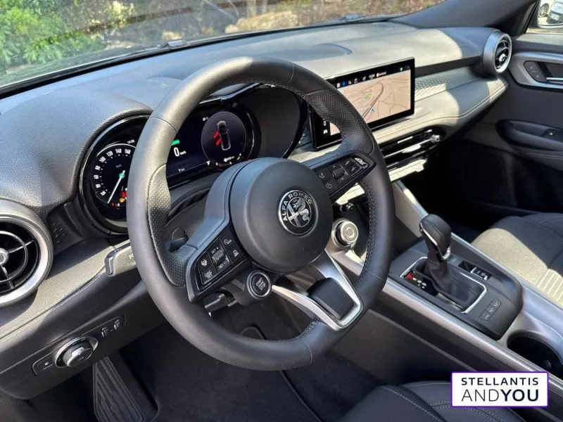 Image secondaire du véhicule 19