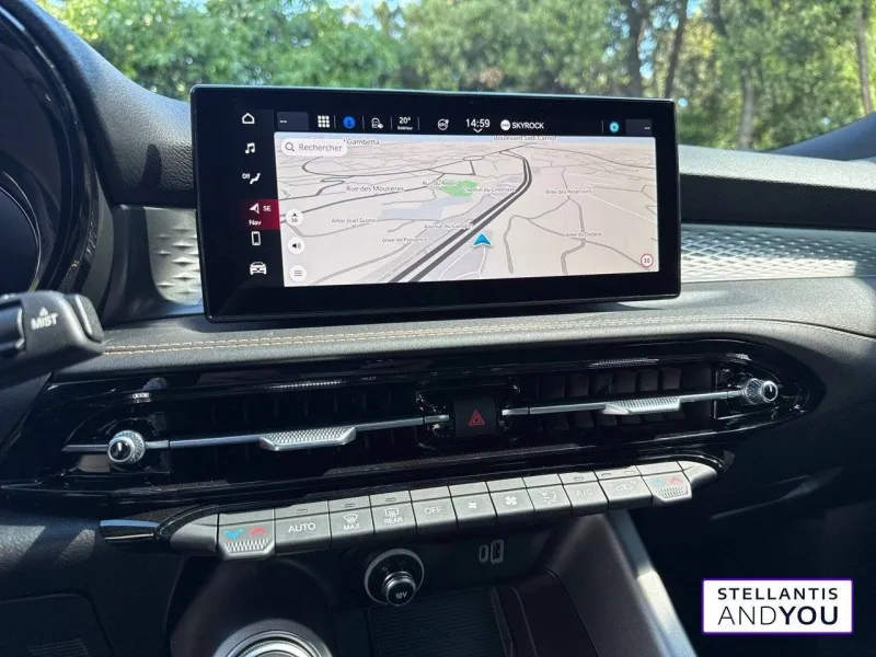 Image secondaire du véhicule 21