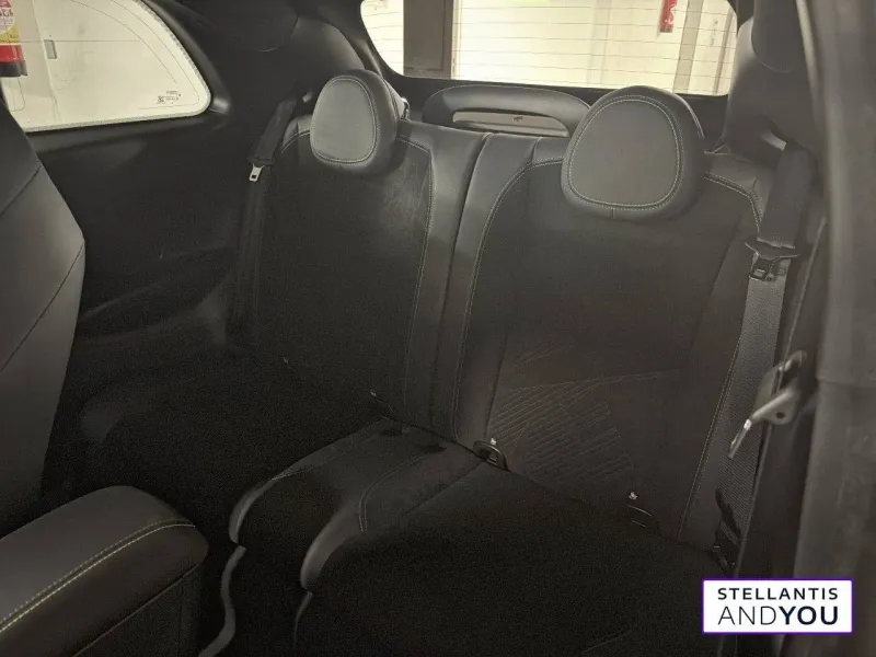 Image secondaire du véhicule 11