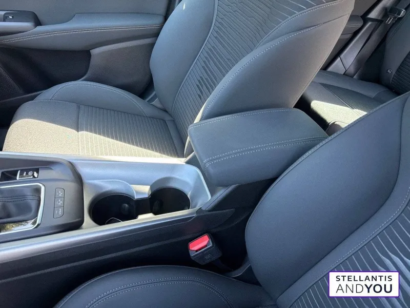 Image secondaire du véhicule 25