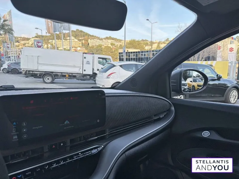 Image secondaire du véhicule 20