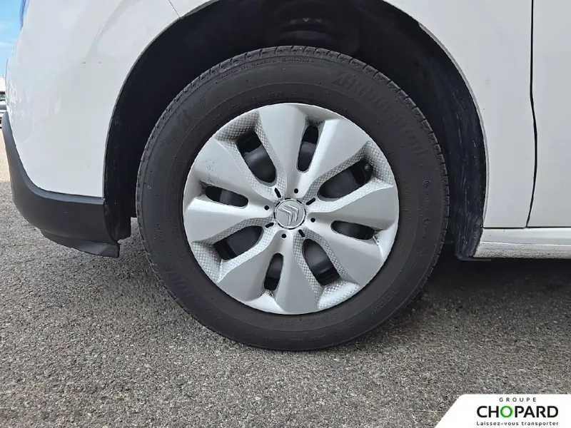 Image secondaire du véhicule 13