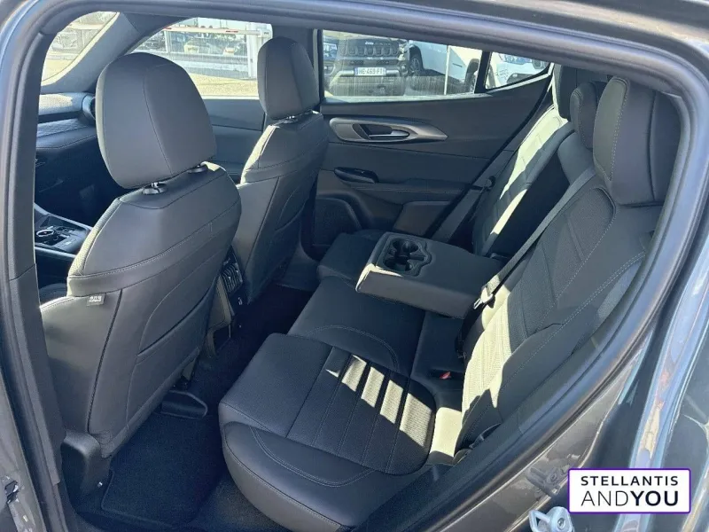 Image secondaire du véhicule 11