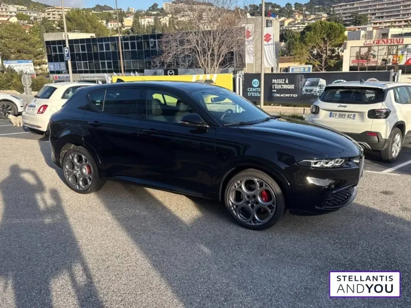 Image secondaire du véhicule 4