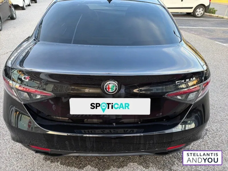 Image secondaire du véhicule 7